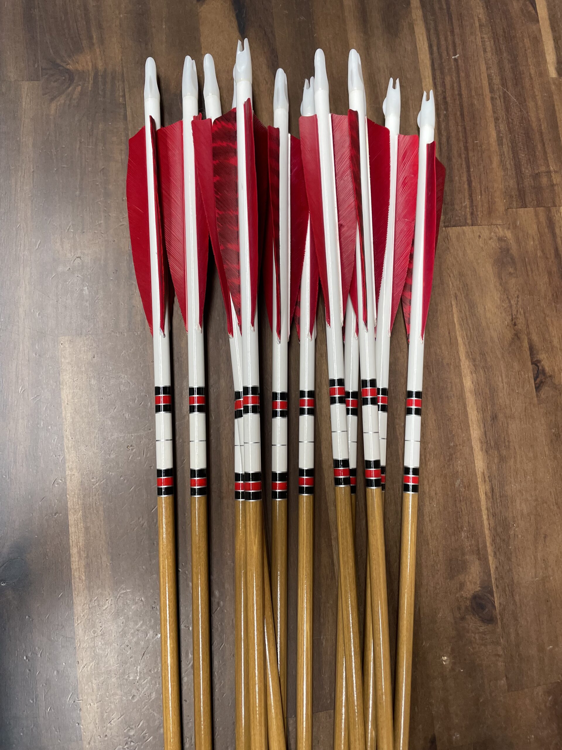 Adult Wood Arrows – Archery Past